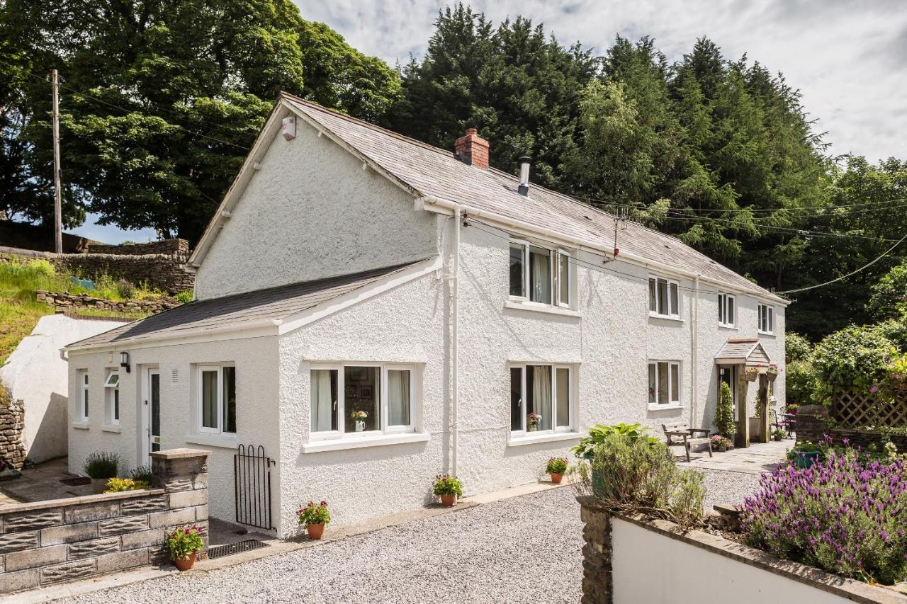 2 Tan Yr Eglwys Villa Pontardawe Eksteriør bilde