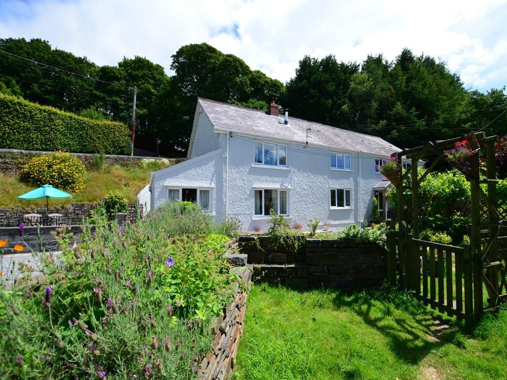 2 Tan Yr Eglwys Villa Pontardawe Eksteriør bilde